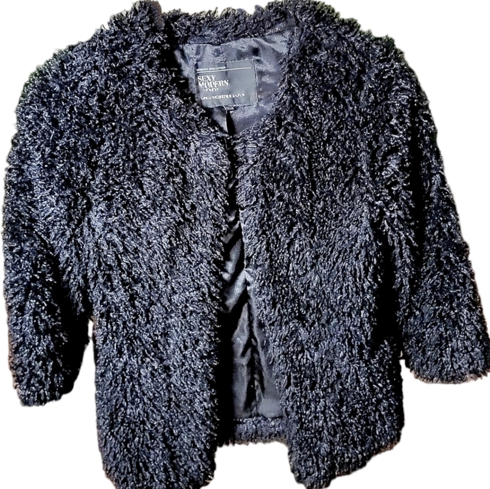 𝅺URBAN Behavior Black Fury Jacket Faux Fur Coat Teddy Jacket Size XS